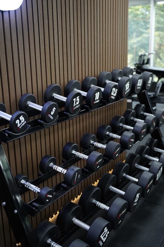 Mancuerna TPU con logo G-Fitness 5KG