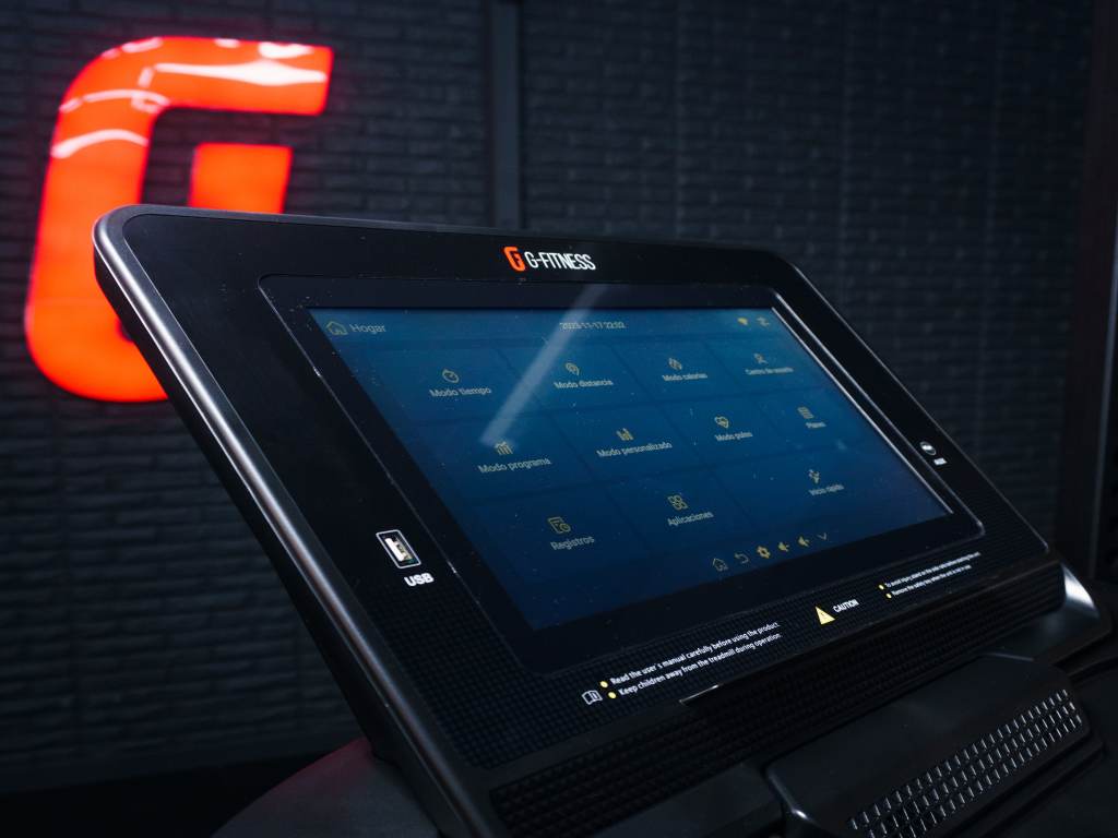 CINTA SEMIPROFESIONAL MOD 6811AS DC - 15.6"