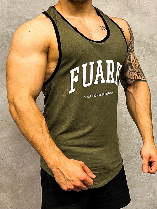 MUSCULOSA REEB RESERVED FUARK VERDE MILITAR